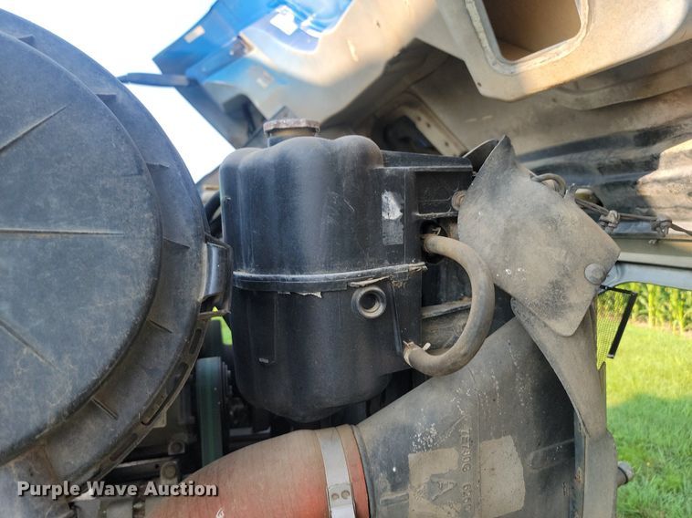 image for item OD9584 2005 International  7400 6x4 dump truck