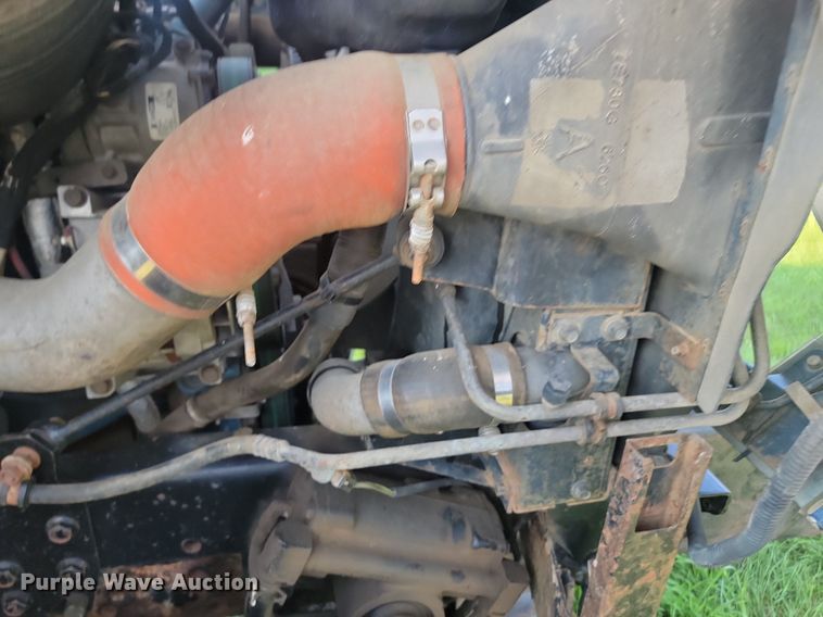 image for item OD9584 2005 International  7400 6x4 dump truck