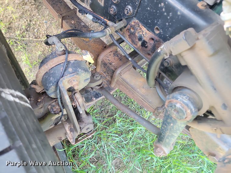 image for item OD9584 2005 International  7400 6x4 dump truck