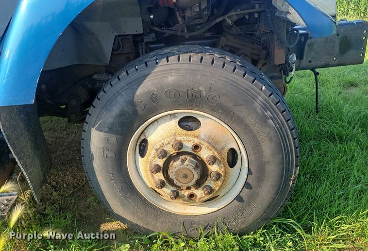 image for item OD9584 2005 International  7400 6x4 dump truck