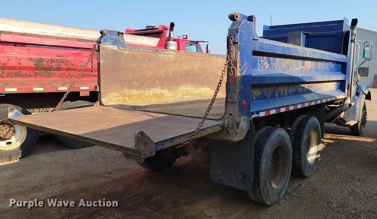 image for item OD9585 2004 Sterling LT7500 dump truck