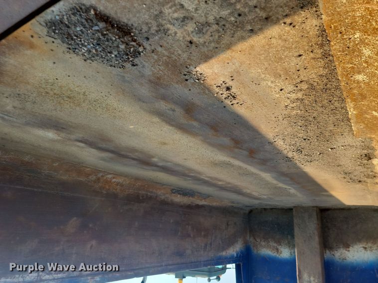 image for item OD9585 2004 Sterling LT7500 dump truck