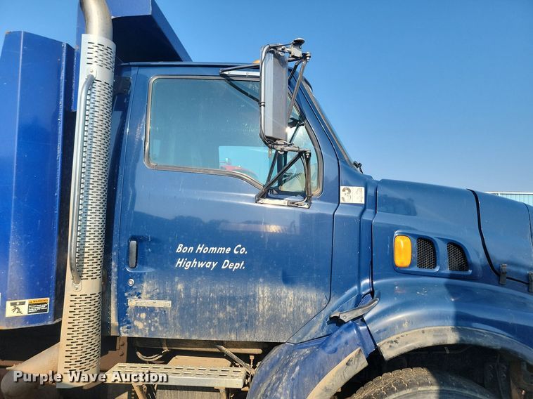 image for item OD9585 2004 Sterling LT7500 dump truck