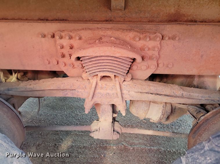 image for item OD9585 2004 Sterling LT7500 dump truck