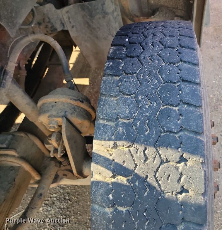 image for item OD9585 2004 Sterling LT7500 dump truck