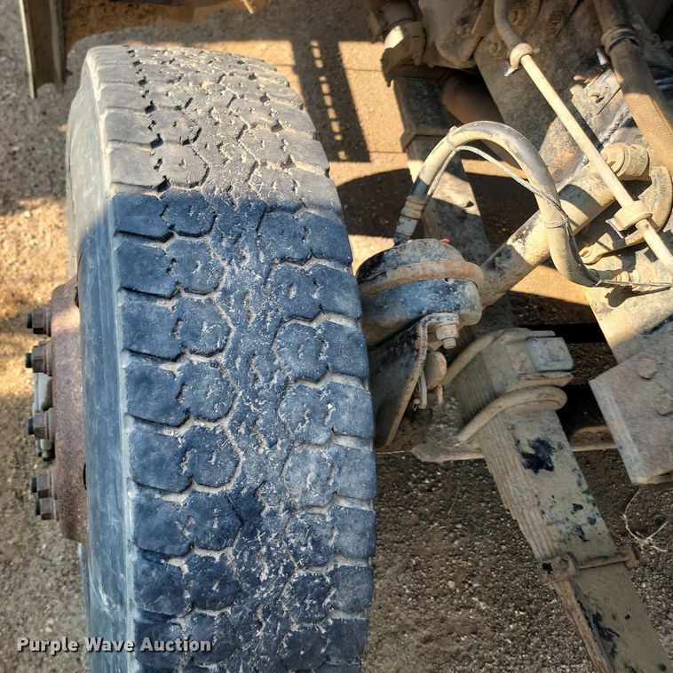 image for item OD9585 2004 Sterling LT7500 dump truck