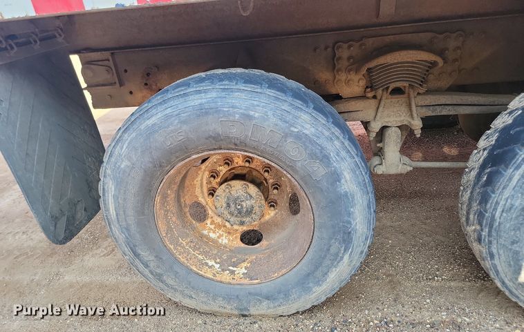 image for item OD9585 2004 Sterling LT7500 dump truck