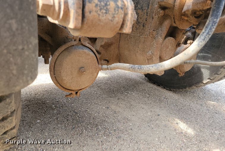 image for item OD9601 2012 Mack CXU613 semi truck