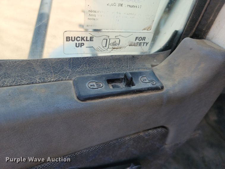 image for item OD9601 2012 Mack CXU613 semi truck