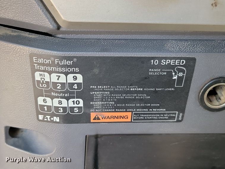 image for item OD9601 2012 Mack CXU613 semi truck