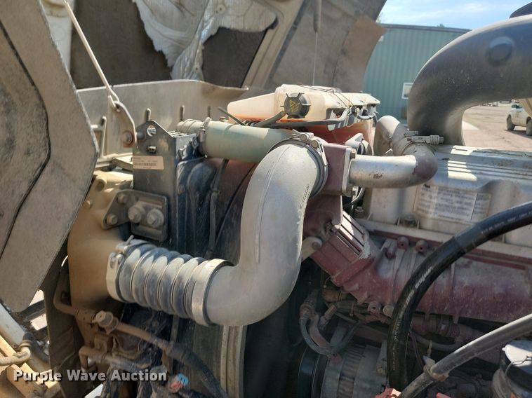 image for item OD9601 2012 Mack CXU613 semi truck