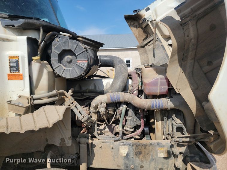 image for item OD9601 2012 Mack CXU613 semi truck