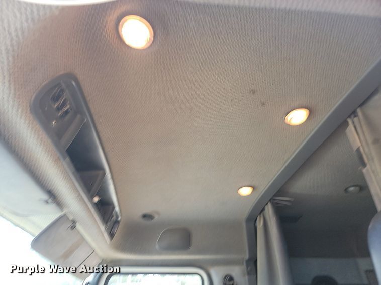 image for item OD9602 2012 Mack CXU613 semi truck