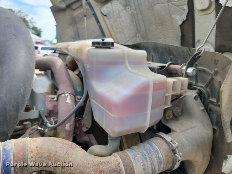 image for item OD9602 2012 Mack CXU613 semi truck