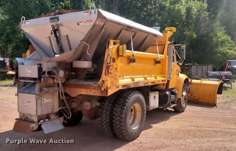 image for item OD9610 1995 International  4700  dump truck