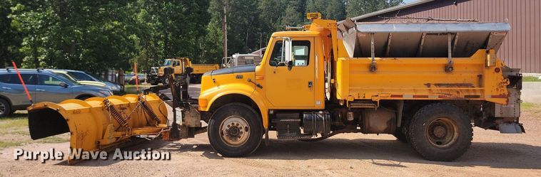 image for item OD9610 1995 International  4700  dump truck