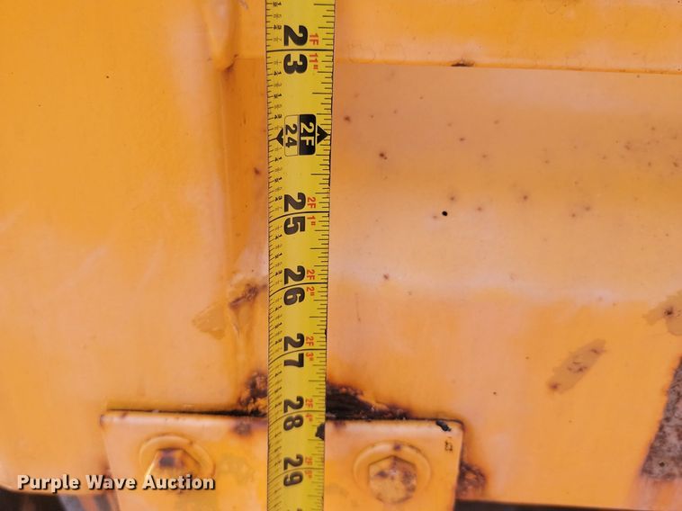 image for item OD9610 1995 International  4700  dump truck