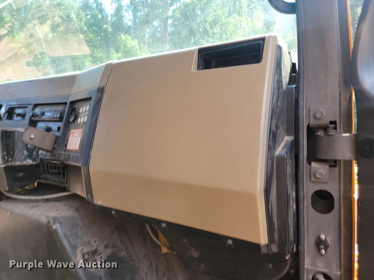 image for item OD9610 1995 International  4700  dump truck