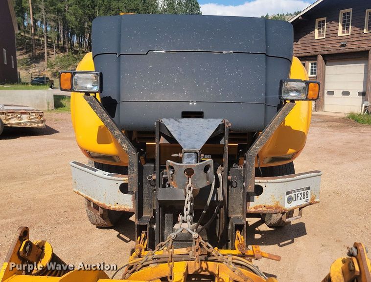 image for item OD9610 1995 International  4700  dump truck