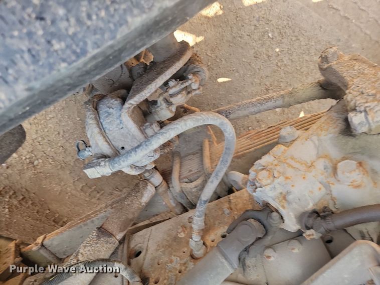 image for item OD9610 1995 International  4700  dump truck