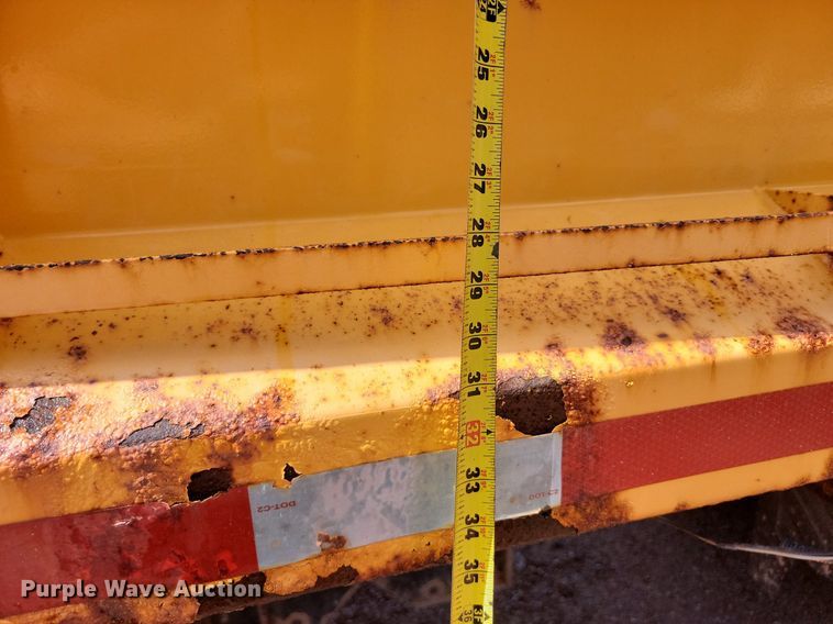 image for item OD9611 1998 International 2554 6x4 dump truck