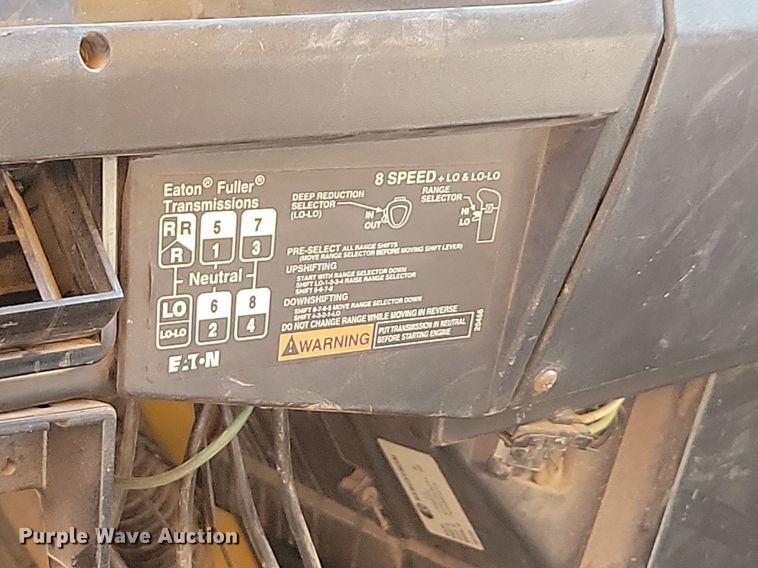 image for item OD9611 1998 International 2554 6x4 dump truck