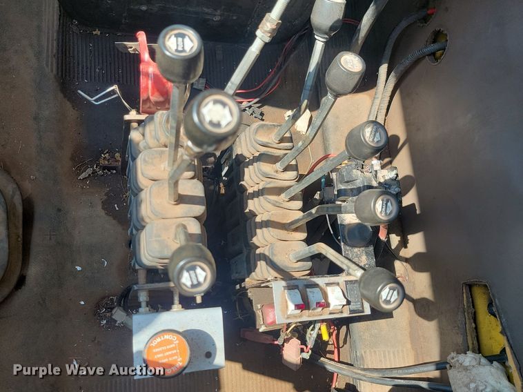 image for item OD9611 1998 International 2554 6x4 dump truck