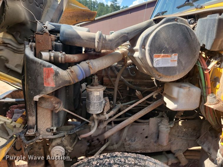 image for item OD9611 1998 International 2554 6x4 dump truck