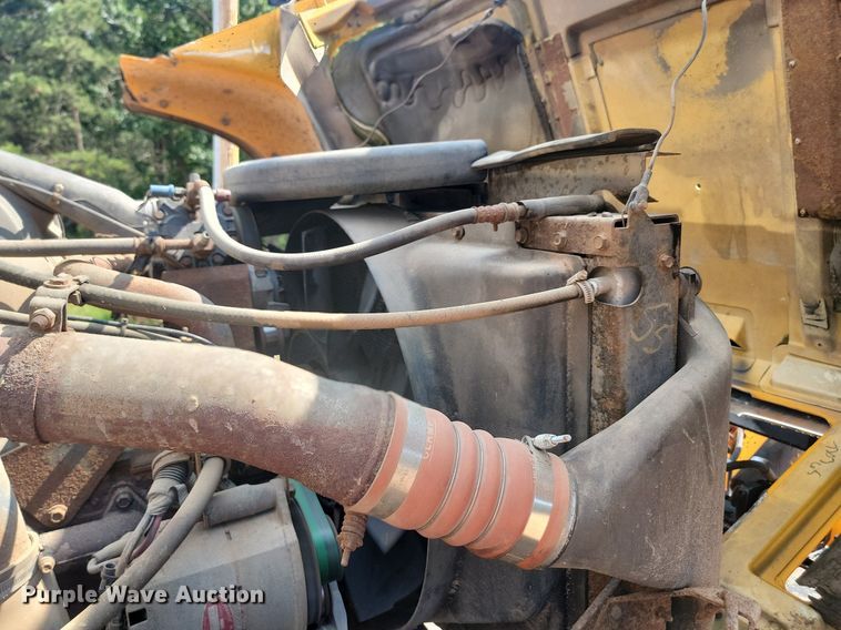 image for item OD9611 1998 International 2554 6x4 dump truck