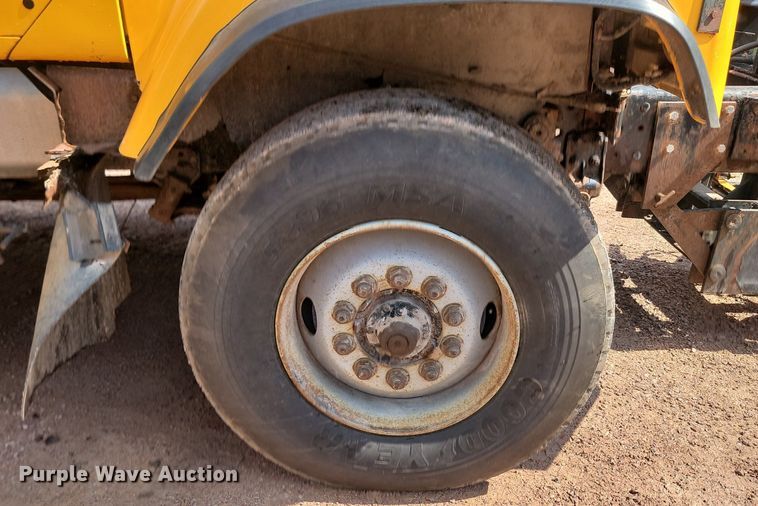 image for item OD9611 1998 International 2554 6x4 dump truck