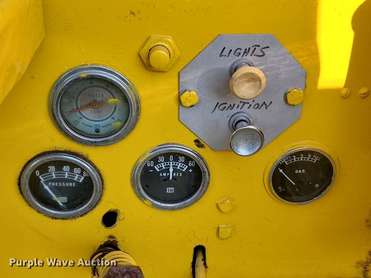 image for item OD9614 1955 Clark  FCT40-RS tug