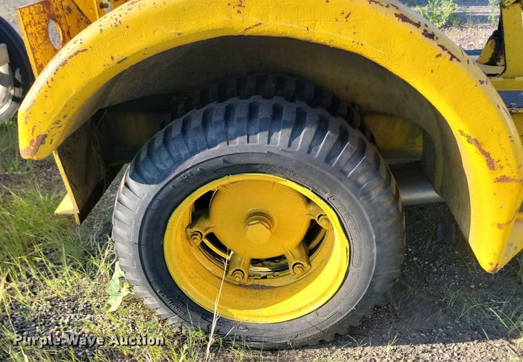 image for item OD9614 1955 Clark  FCT40-RS tug