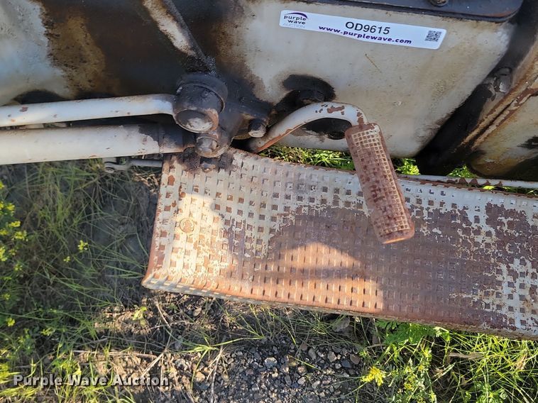 image for item OD9615 Ford  tractor