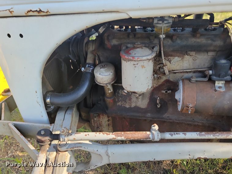 image for item OD9615 Ford  tractor