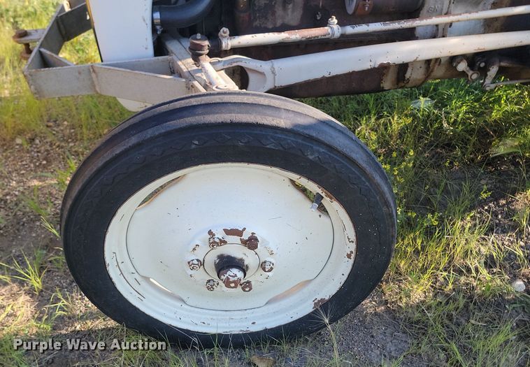 image for item OD9615 Ford  tractor