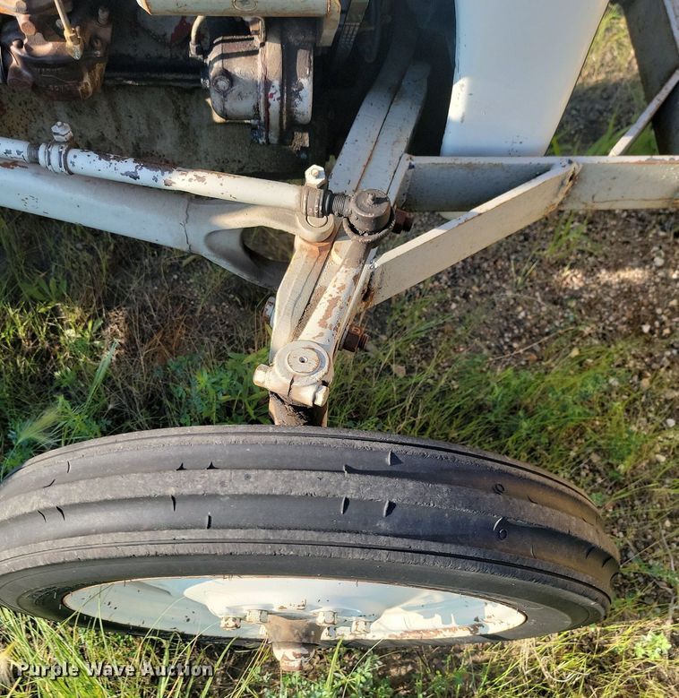 image for item OD9615 Ford  tractor