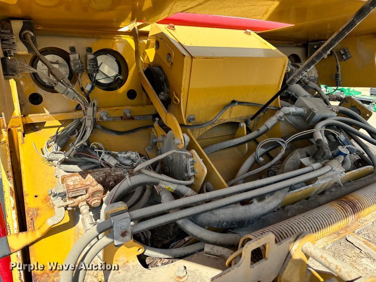 image for item OF9808 2008 Vermeer BC1500 wood chipper