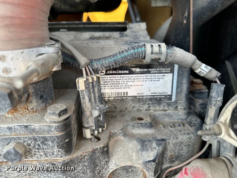 image for item OF9808 2008 Vermeer BC1500 wood chipper