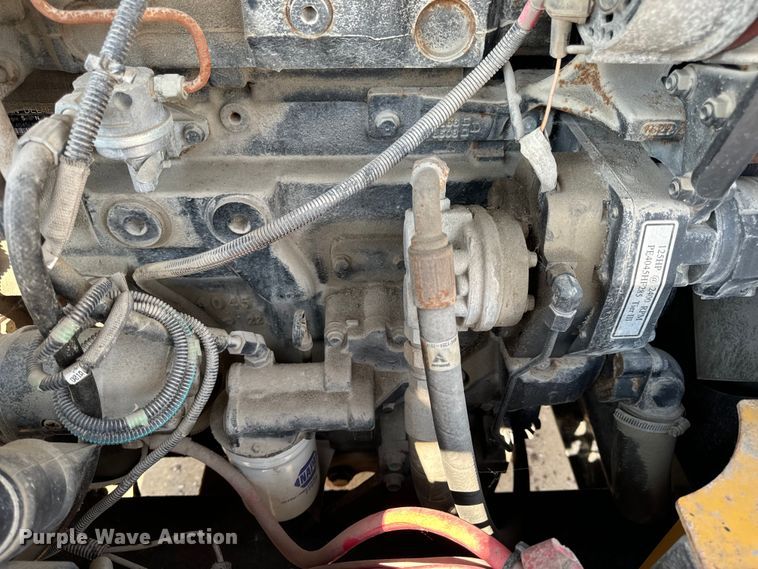 image for item OF9808 2008 Vermeer BC1500 wood chipper