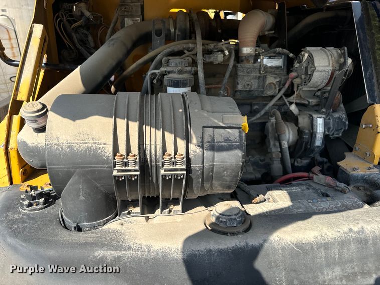 image for item OF9808 2008 Vermeer BC1500 wood chipper