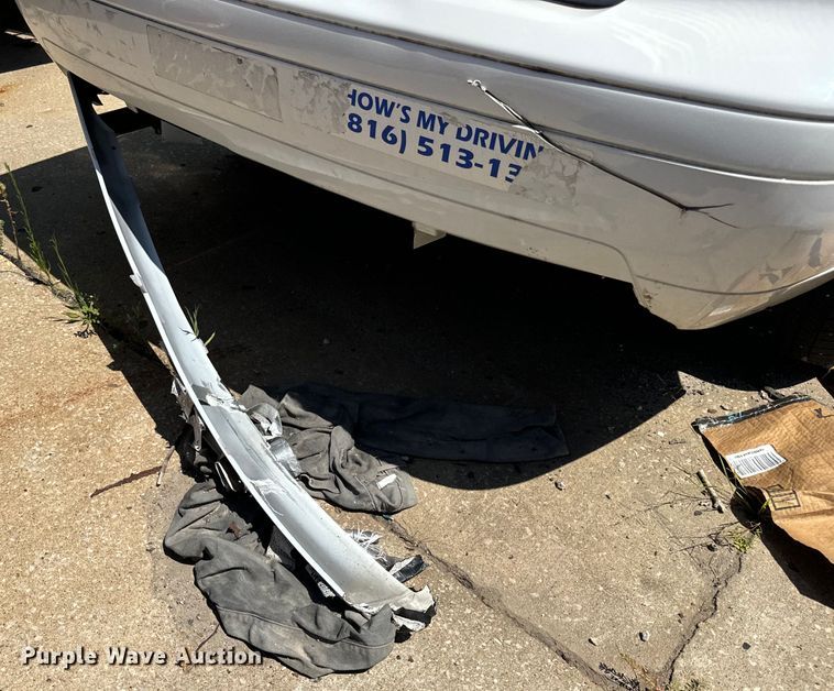 image for item OF9813 2007 Ford Focus SE 