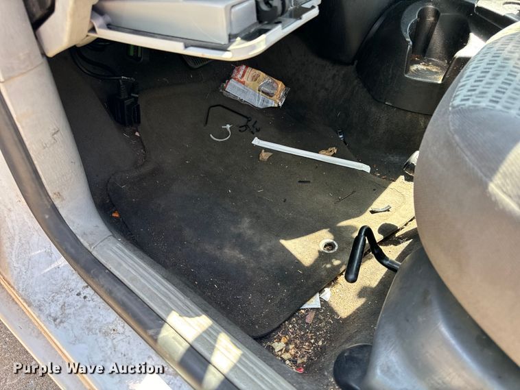 image for item OF9813 2007 Ford Focus SE 