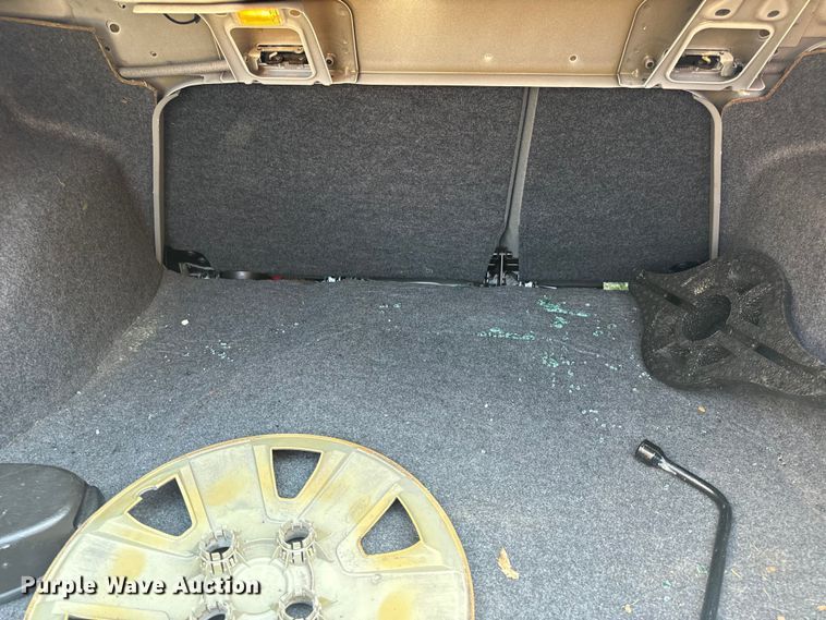 image for item OF9813 2007 Ford Focus SE 