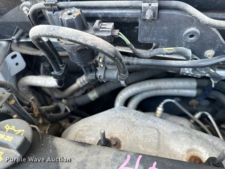 image for item OF9813 2007 Ford Focus SE 