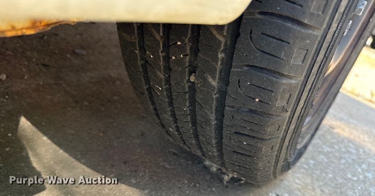 image for item OF9813 2007 Ford Focus SE 