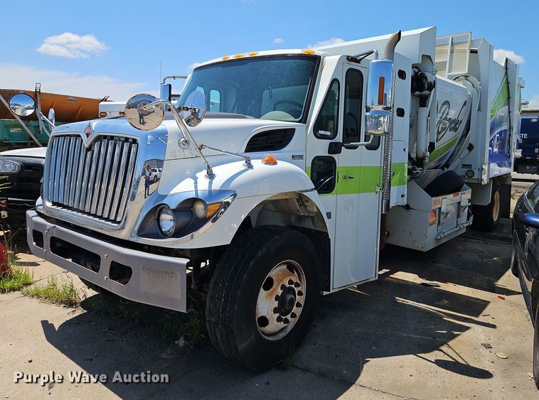 image for item OF9815 2011 International  7300 refuse truck