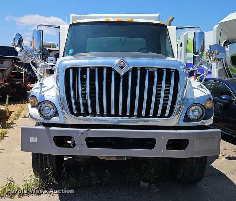 image for item OF9815 2011 International  7300 refuse truck