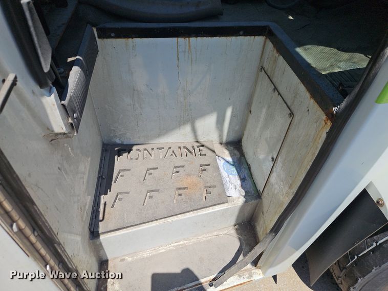 image for item OF9815 2011 International  7300 refuse truck