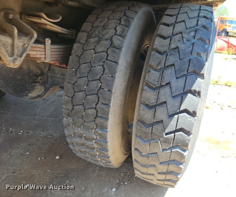 image for item OF9815 2011 International  7300 refuse truck