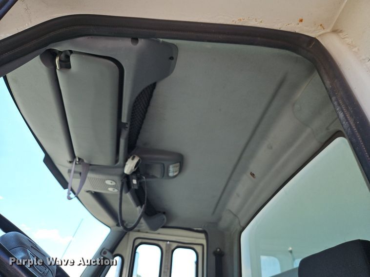 image for item OF9817 2011 International  7300 refuse truck